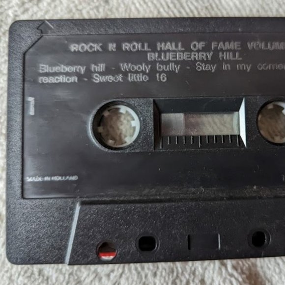 20%OFF Vintage - Rock AND Roll Hall of Fame–Volume XXII Featuring Blueberry Hill - Picture 3 of 4